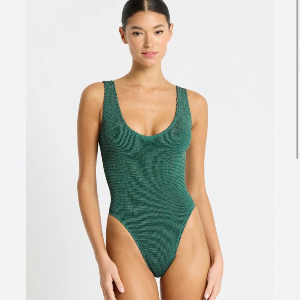 Bond Eye Mara One Piece